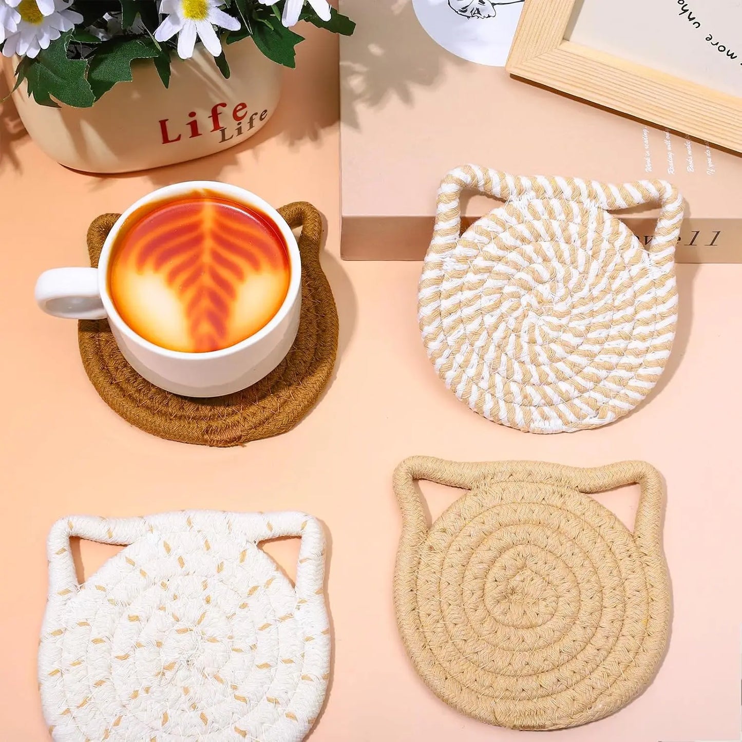 Sous-verres Oreilles de Chat – Ensemble de sous-verres en coton tressé faits à la main (lot de 4)